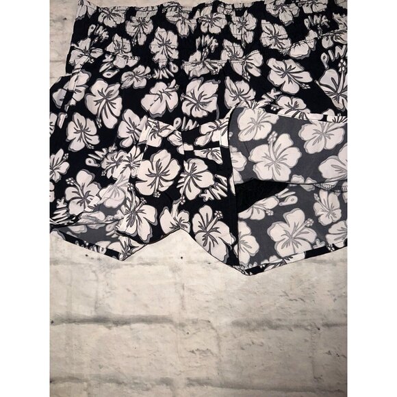 VS PINK Active Shorts Womens Large L Victoria’s Secret Running Black White Logo - Picture 6 of 16